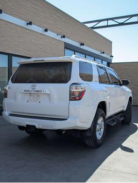 Super White 2017 Toyota 4Runner SR5
