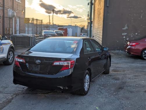 2013 Toyota Camry LE