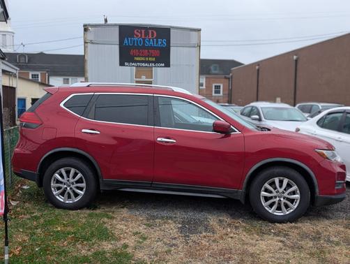 2017 Nissan Rogue SV