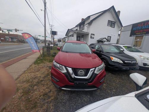 2017 Nissan Rogue SV