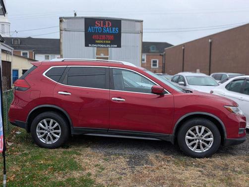 2017 Nissan Rogue SV