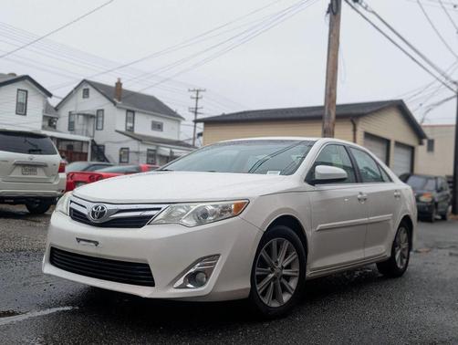 2014 Toyota Camry XLE