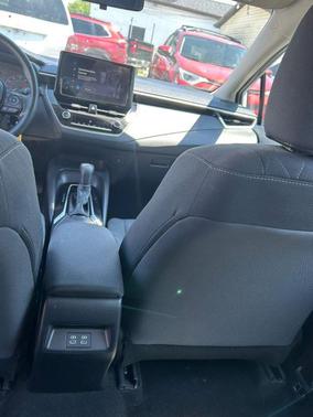 Ice Cap 2025 Toyota Corolla LE