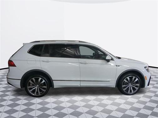 2020 Volkswagen Tiguan 2.0T SEL R-Line 4MOTION