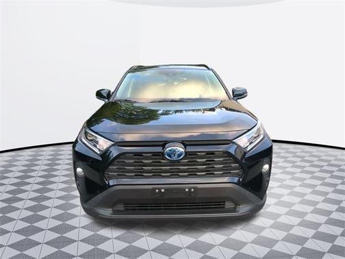 2021 Toyota RAV4 Hybrid XLE Premium