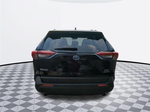2021 Toyota RAV4 Hybrid XLE Premium