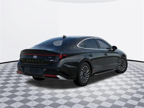 2025 Hyundai SONATA Hybrid SE