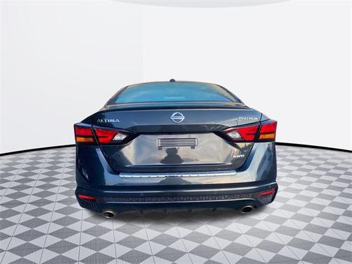 2022 Nissan Altima Platinum Intelligent AWD