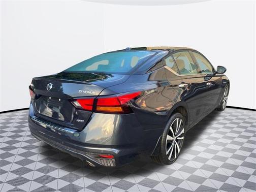 2022 Nissan Altima Platinum Intelligent AWD