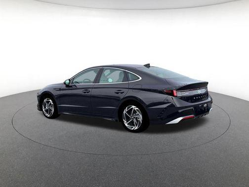 2026 Hyundai SONATA SEL