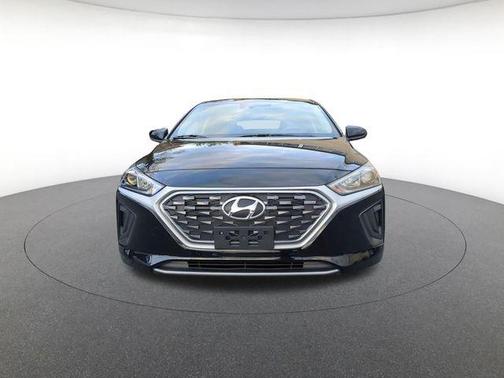2020 Hyundai IONIQ Hybrid Blue