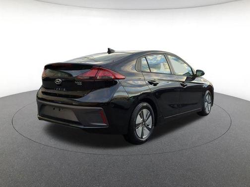 2020 Hyundai IONIQ Hybrid Blue