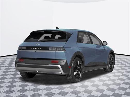 2025 Hyundai IONIQ 5 SE