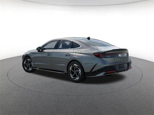 2026 Hyundai SONATA SEL