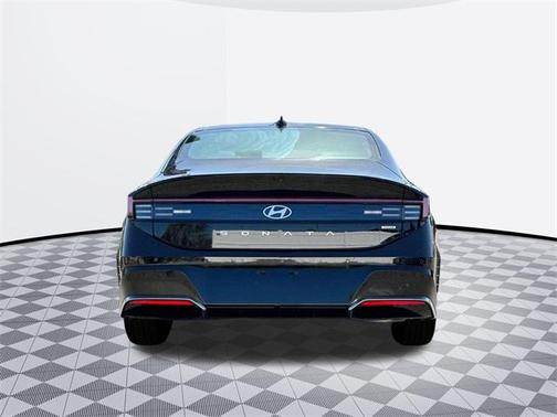 2025 Hyundai SONATA Hybrid Limited