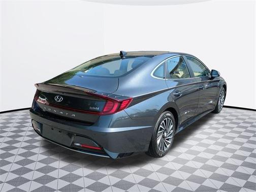 2022 Hyundai SONATA Hybrid Limited