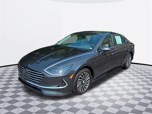 2022 Hyundai SONATA Hybrid Limited
