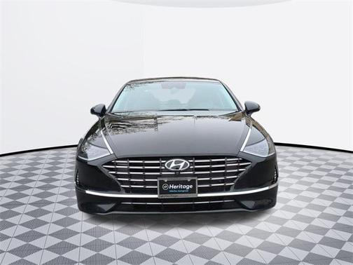 2020 Hyundai SONATA Hybrid Limited