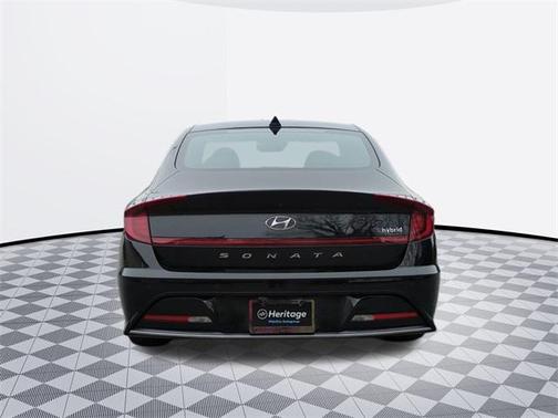 2020 Hyundai SONATA Hybrid Limited