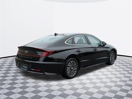 2020 Hyundai SONATA Hybrid Limited