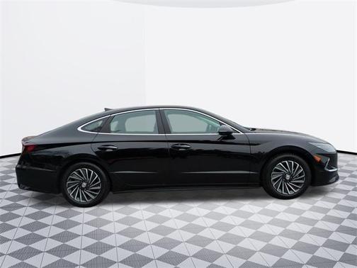 2020 Hyundai SONATA Hybrid Limited