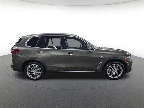 2022 BMW X5 PHEV xDrive45e