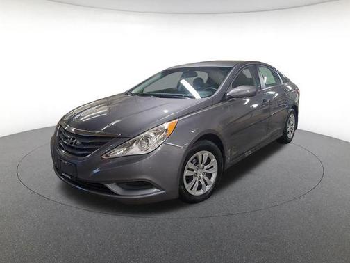Harbor Gray Metallic 2012 Hyundai SONATA GLS