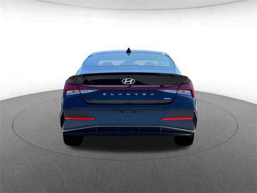 2025 Hyundai ELANTRA HEV SEL Sport