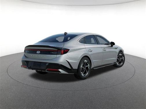 2026 Hyundai SONATA SEL