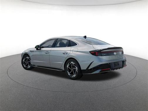 2026 Hyundai SONATA SEL