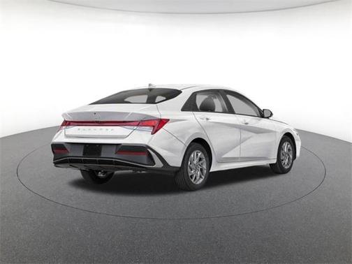 2026 Hyundai ELANTRA Sport