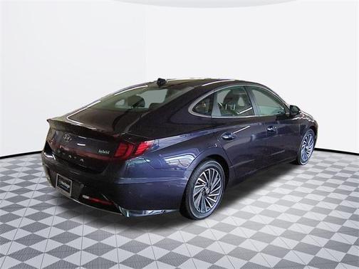 2022 Hyundai SONATA Hybrid Limited