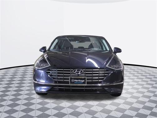 2022 Hyundai SONATA Hybrid Limited