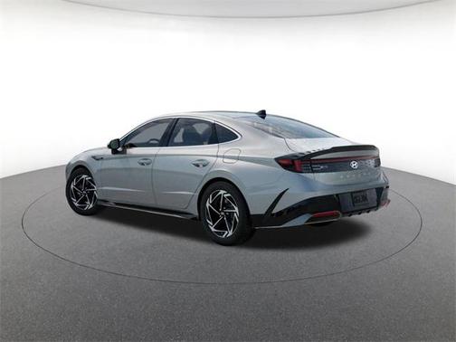 2026 Hyundai SONATA SEL