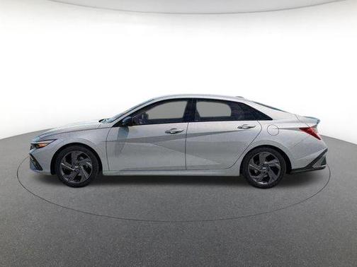 Fluid Metal 2026 Hyundai ELANTRA Sport