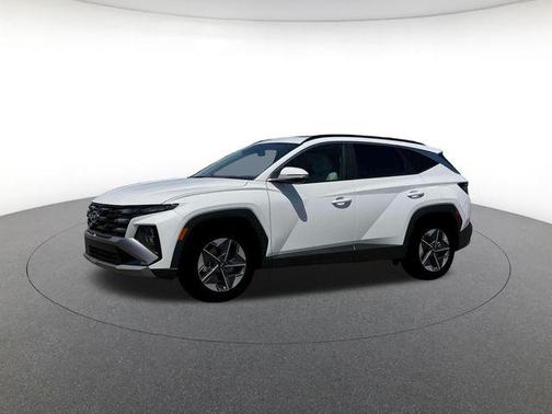 Serenity White Pearl 2026 Hyundai TUCSON SEL Premium