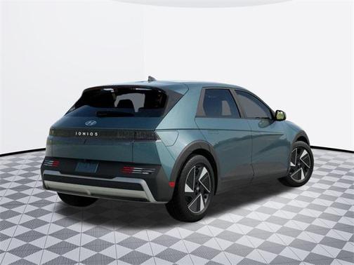2025 Hyundai IONIQ 5 SE