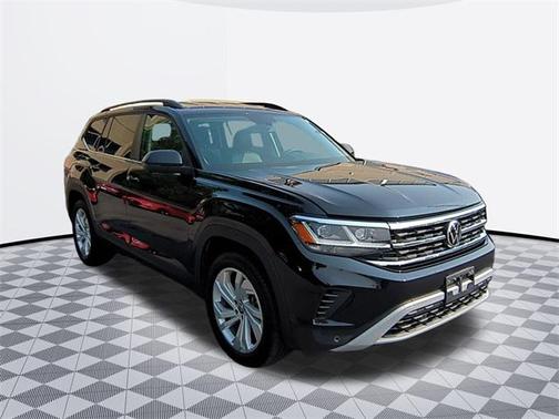 2022 Volkswagen Atlas 3.6L SE w/Technology