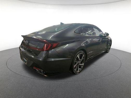 2022 Hyundai SONATA SEL Plus