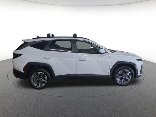 Serenity White Pearl 2025 Hyundai TUCSON SEL
