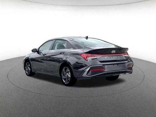 2026 Hyundai ELANTRA Sport