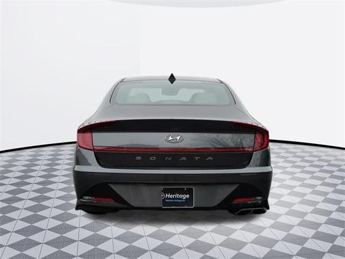2022 Hyundai SONATA SEL