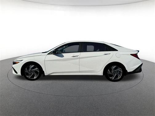 2025 Hyundai ELANTRA HEV SEL Sport
