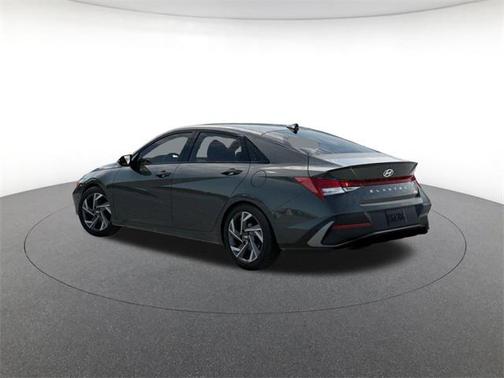 2025 Hyundai ELANTRA HEV SEL Sport