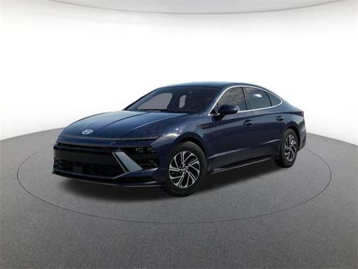 2026 Hyundai SONATA Hybrid Base