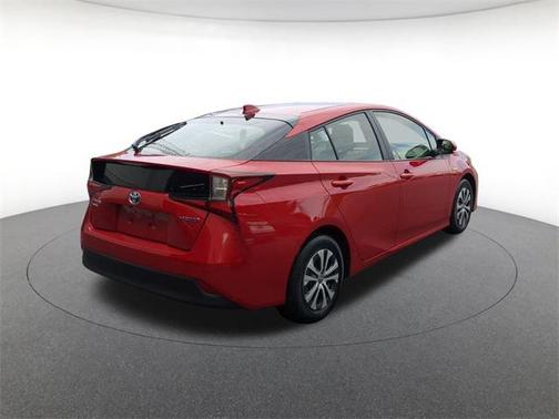 2022 Toyota Prius LE