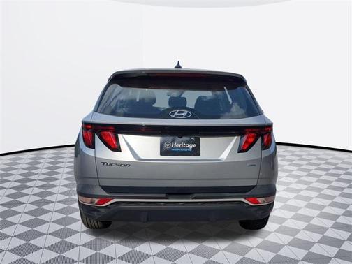 2022 Hyundai TUCSON SE