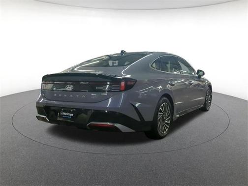2024 Hyundai SONATA Hybrid Limited