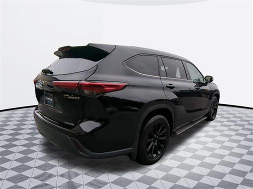 2023 Toyota Highlander Hybrid Limited