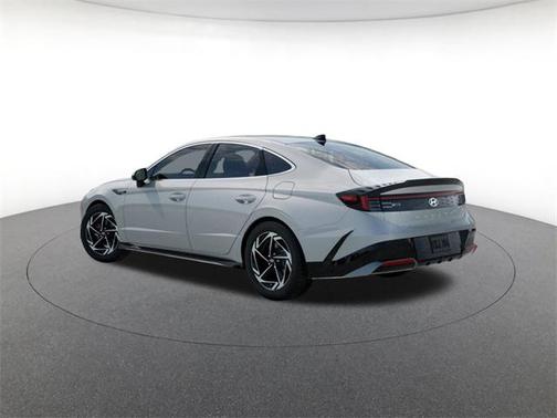 2026 Hyundai SONATA SEL